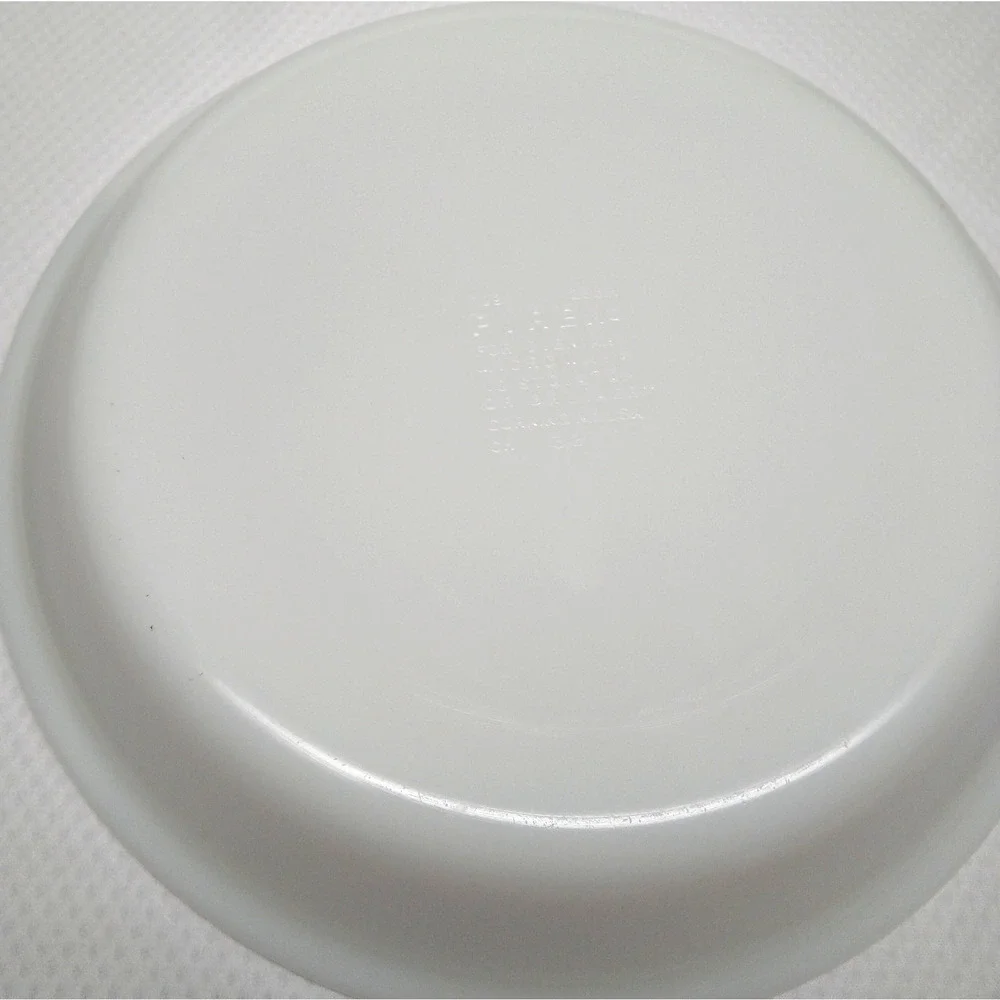 Pyrex 209 Pie Plate Vintage Bakeware White 9 Inch Milk Glass Baking Dish